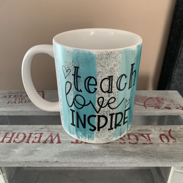 Keramiktasse satin: teach, love, inspire